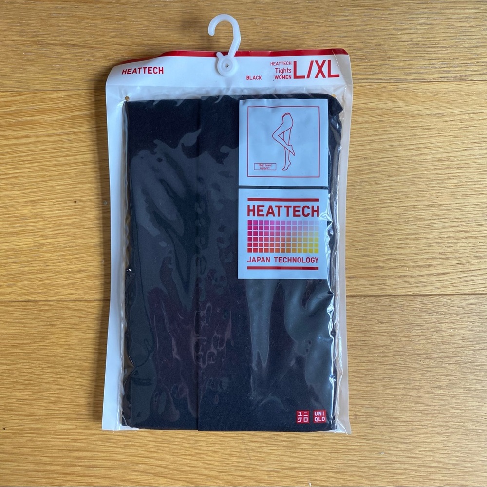 NWT Uniqlo HeatTech Tights